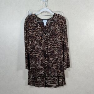 04535 Chico's Travelers brown & black animal print top & skirt 1 M